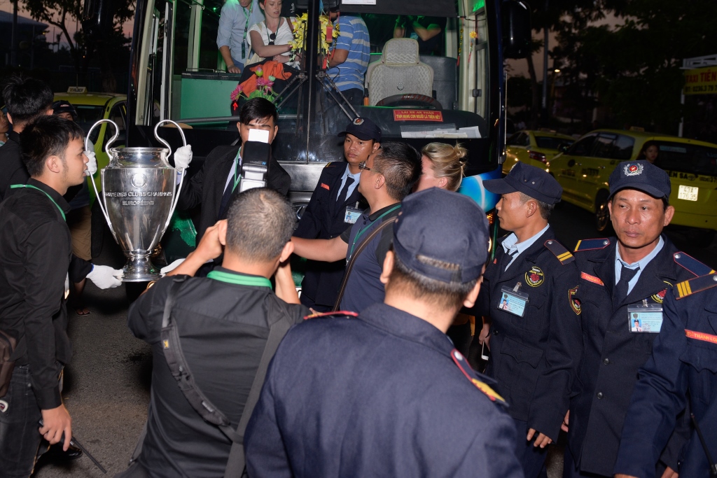 áp tải tài sản