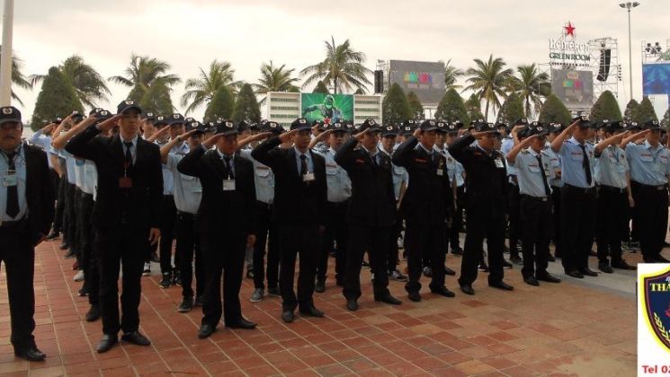 Rước cup C1 và hộ tống Ronaldinho