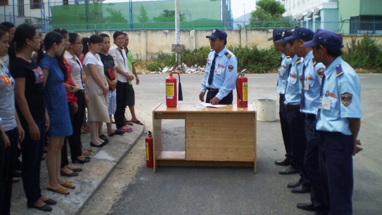 Huấn luyện Nghiệp vụ