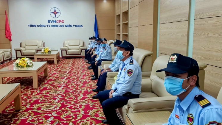 Bảo vệ tòa nhà, khách sạn, resort